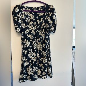 Daisy pattern mini dress by Zara